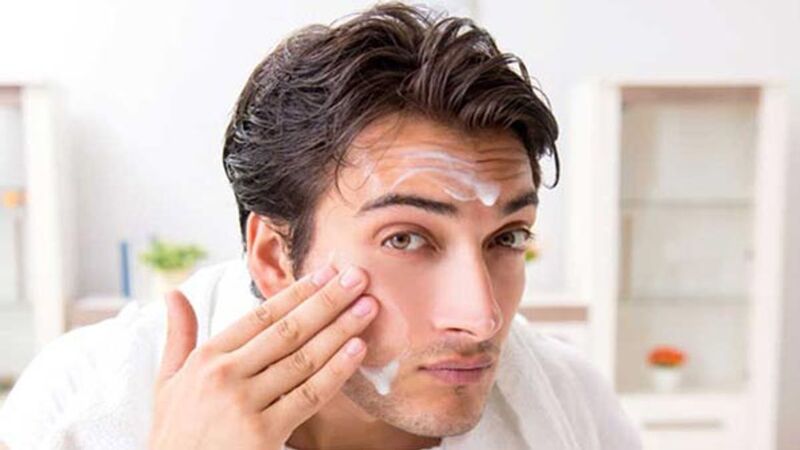 Top 9 combo Skincare cho Nam da dầu mụn hiệu quả tốt